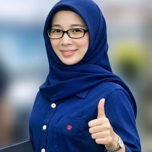 Suzuki Surabaya YULIA SUZUKI